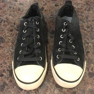 UGG Evera 1888 Women’s black suede sneakers, 5.5